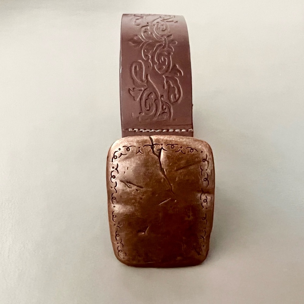 Vintage Y2K Men’s/Unisex “Buffalo David Bitton” Brown Leather Belt
